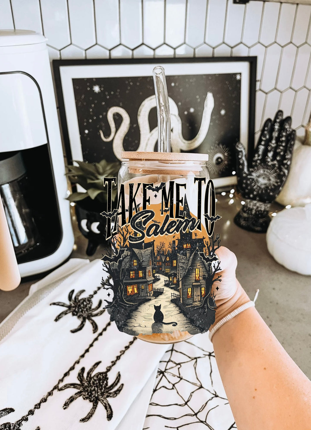 Take me to Salem (4inch)